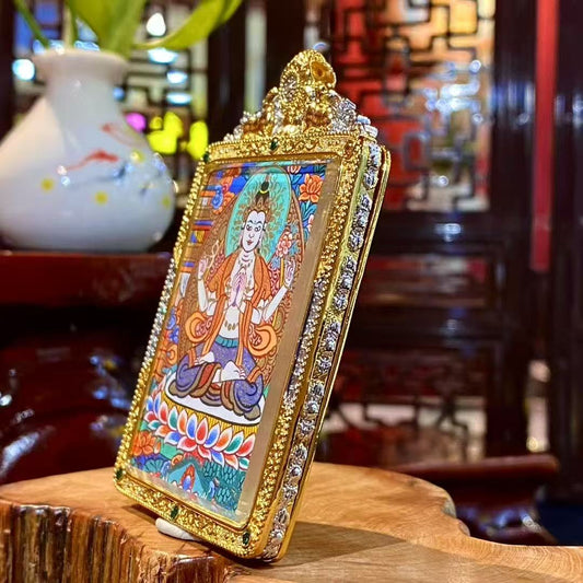 Side view of Four-Armed Avalokiteshvara thangka pendant showing the gilded copper Ghau box craftsmanship