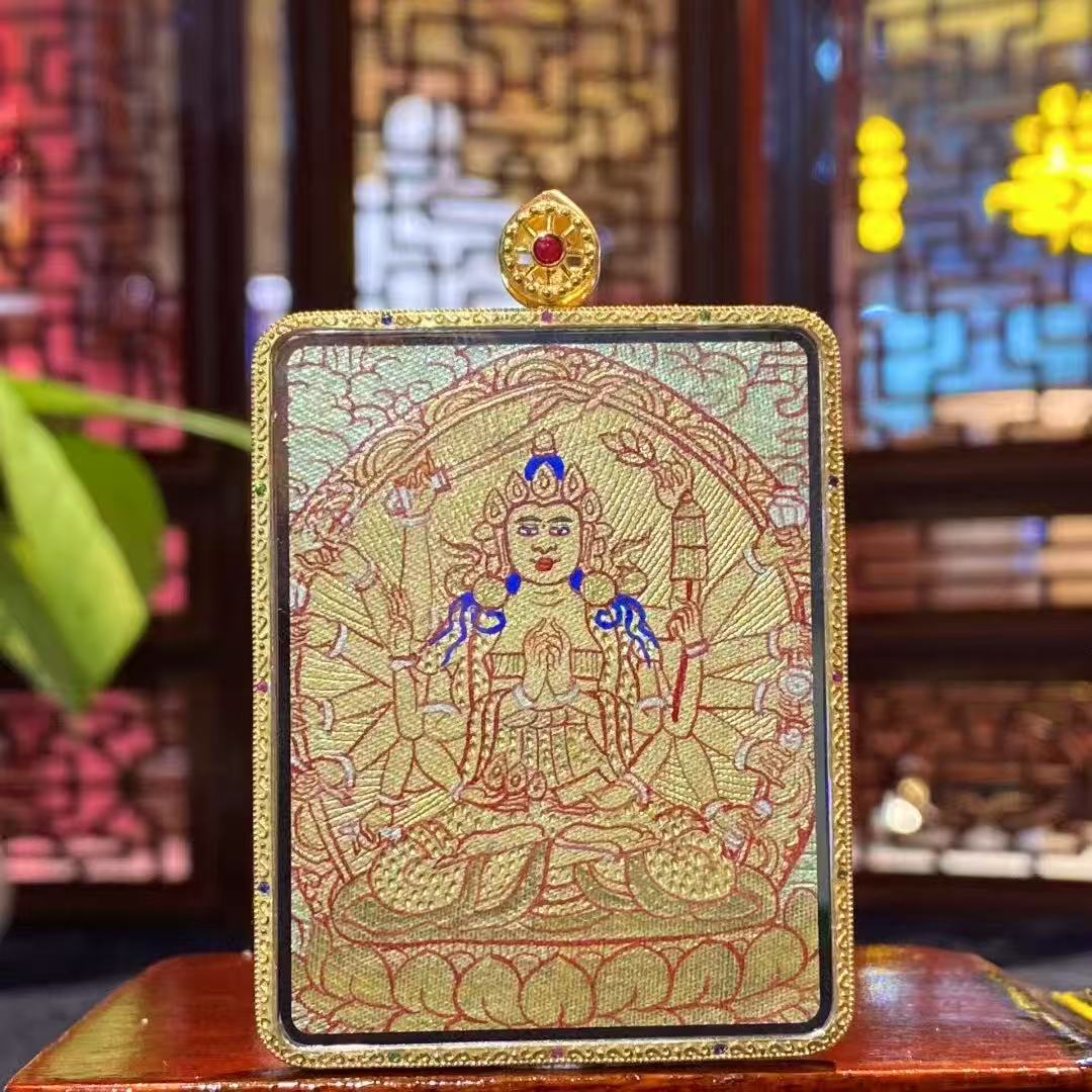 Cundi Bodhisattva & Guru Rinpoche Thangka Pendant – 18K Gold