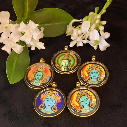 Wholesale gold-outlined Tibetan thangka pendants in titanium steel gau boxes, hand-painted miniature designs for bulk orders