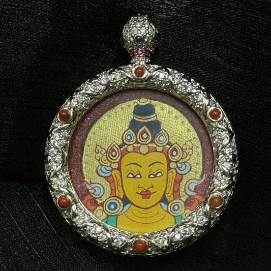 Hand-painted Manjushri Wisdom Buddha pendant featuring a red & gold Buddha head with a double-sided card slot, created using Rebgong Thangka style and framed in decorative copper shell. A guardian for Rabbit and Gemini zodiac signs.