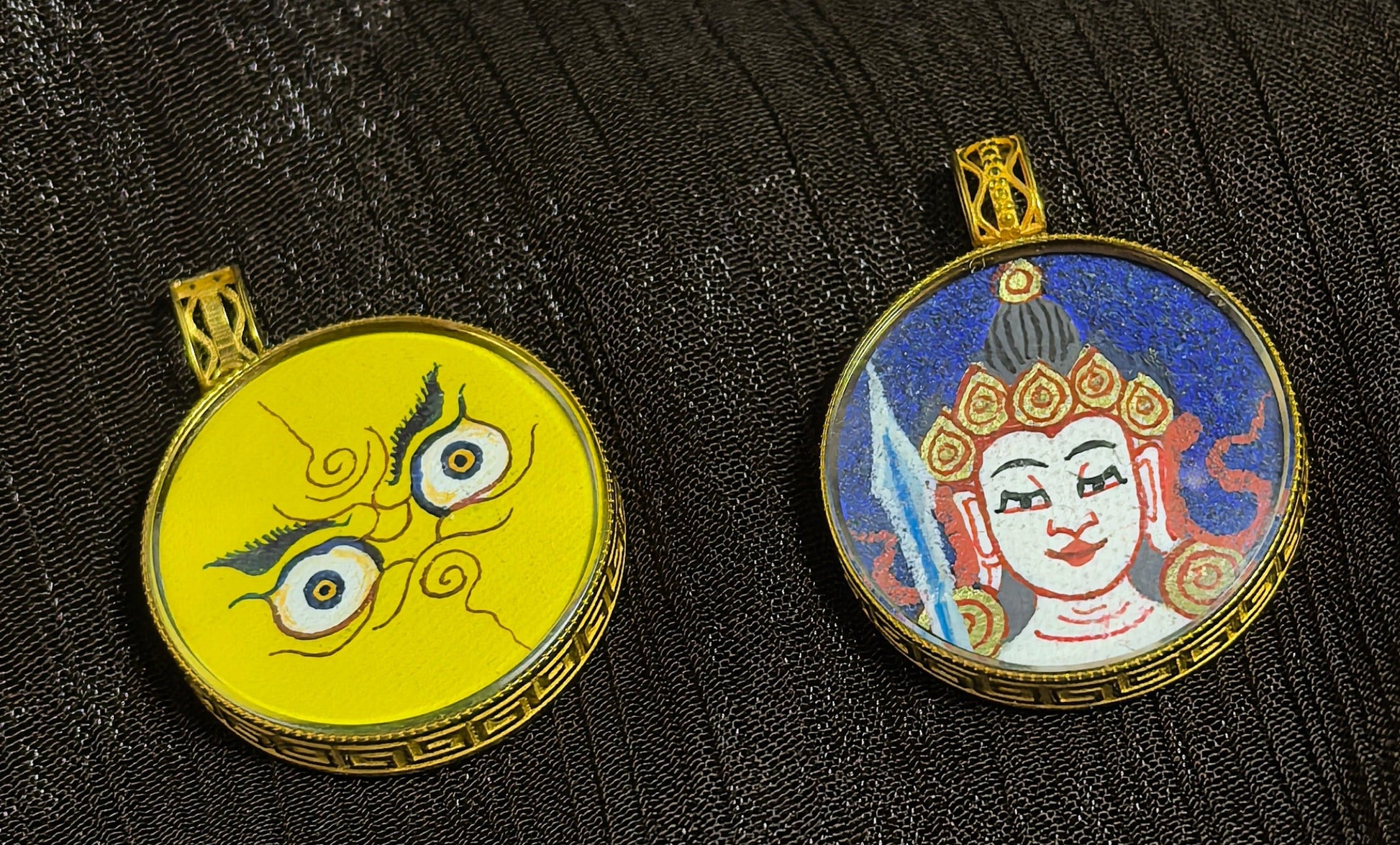 Rebgong Lama Artist Buddha Head Pendant worn as necklace – 18K Gold and Sapphire Mirror Jewelry