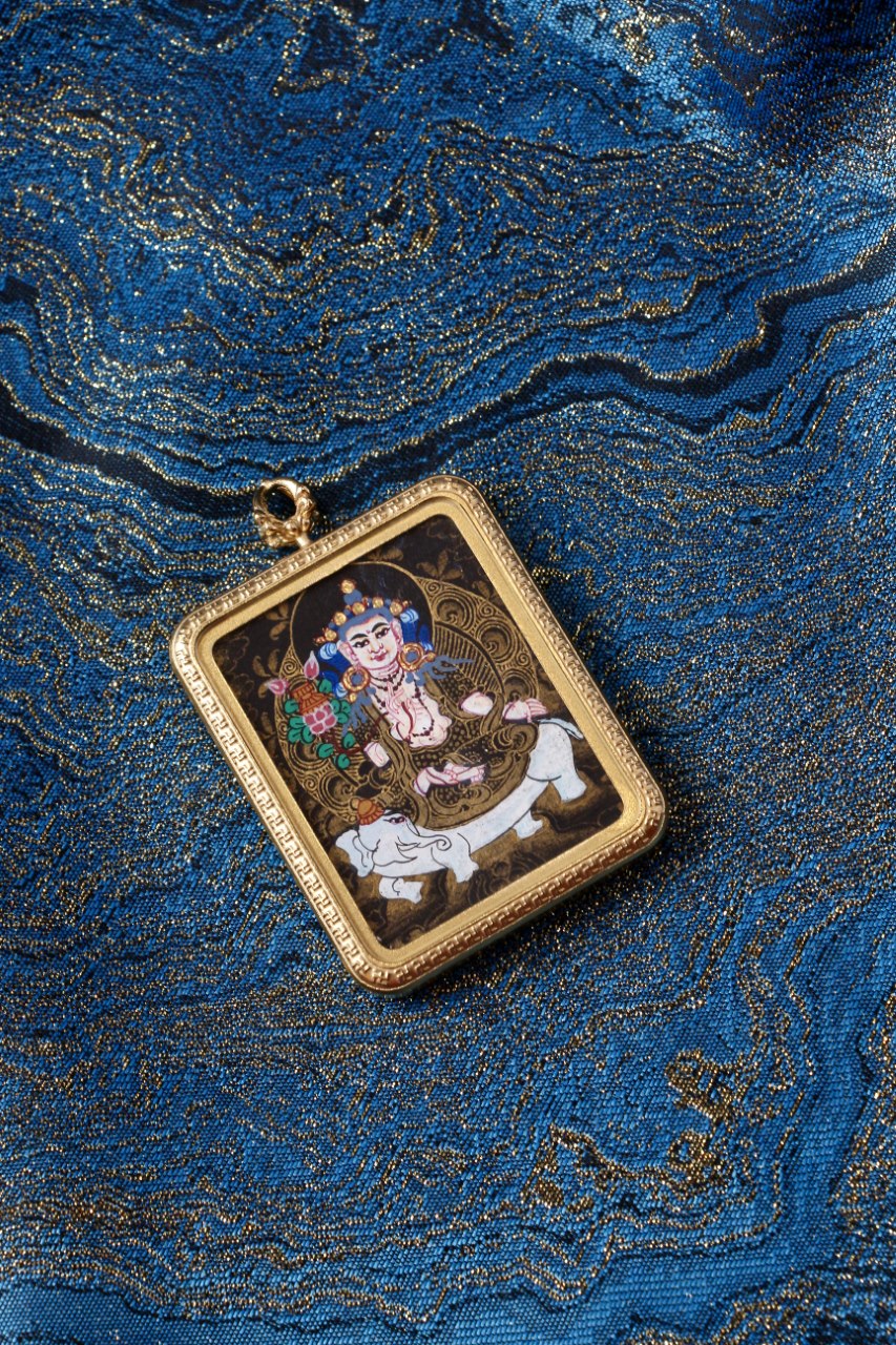 Mini Nepalese thangka pendant depicting Samantabhadra Bodhisattva, associated with integrity, perseverance, and auspicious conduct, suitable for zodiac Dragon and Snake