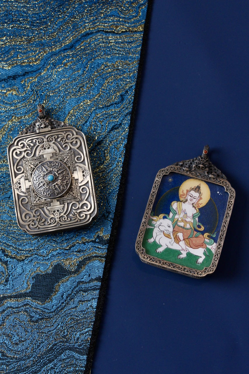 Front and back view of Samantabhadra mini thangka pendant showing the vintage silver gawu box detailing and hand-painted thangka artwork