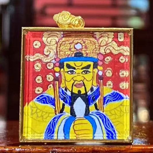 Front view of The Fifth Master (Guangji Dragon King Bodhisattva) Tibetan mini thangka pendant, 18K gold double-sided hand-painted Rebgong art