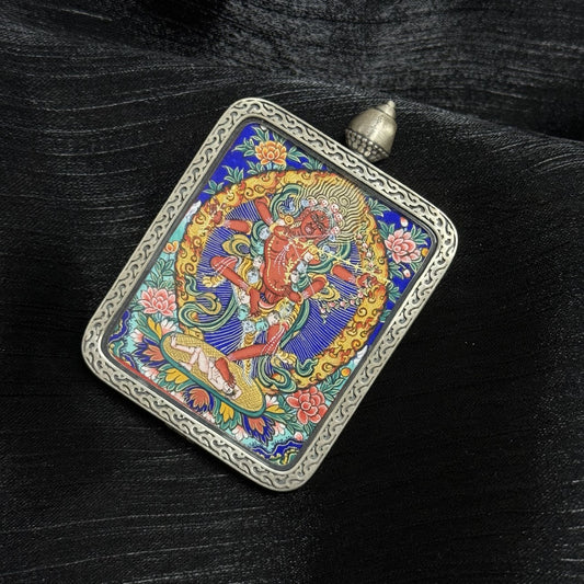 Yeshe Tsogyal thangka pendant from Rebgong, hand-painted with natural mineral pigments, silver Dunhuang Nine-Colored Deer case, collectible Tibetan Buddhist art